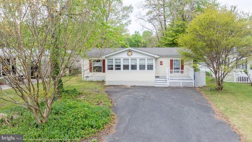 54 White Pine Dr, MILLSBORO, DE, 19966-8746 | Card Image