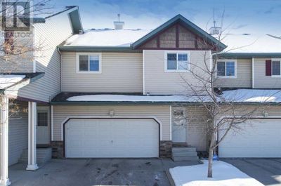 109 - 2 Westbury Pl Sw, Townhouse with 3 bedrooms, 3 bathrooms and 4 parking in Calgary AB | Image 1