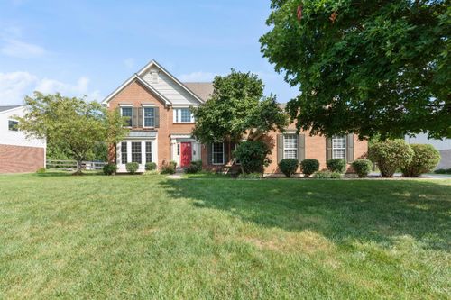 5588 Autumn Wynd Ln, Milford, OH, 45150-2773 | Card Image