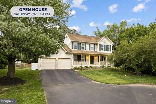 13217 Flynn Ct, BRISTOW, VA, 20136-1775 | Card Image