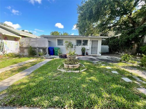 1874 Nw 19th St, Miami, FL, 33125-1420 | Card Image
