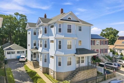 173 Kilburn St, Fall River, MA, 02724-2529 | Card Image