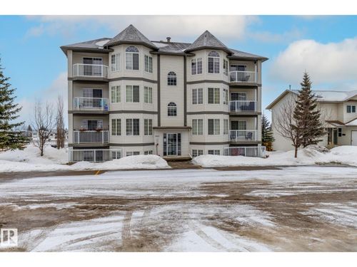 902 13 St, Cold Lake, AB, T9M0C7 | Card Image