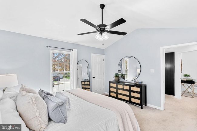 20755 Citation Dr, House other with 3 bedrooms, 4 bathrooms and null parking in ASHBURN VA | Image 23
