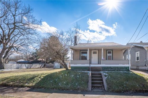 2408 21st St Ne, Canton, OH, 44705-2410 | Card Image