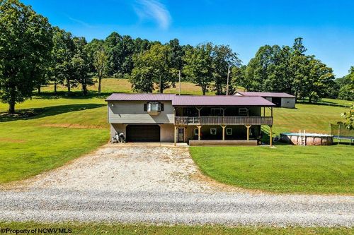 650 Sam Cavins Rd, West Union, WV, 26456-6219 | Card Image