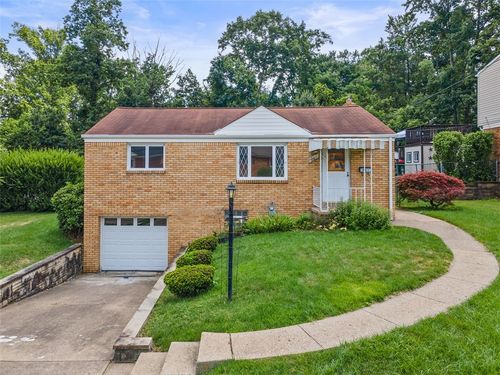 461 Rosewood Dr, Pittsburgh, PA, 15236-4701 | Card Image