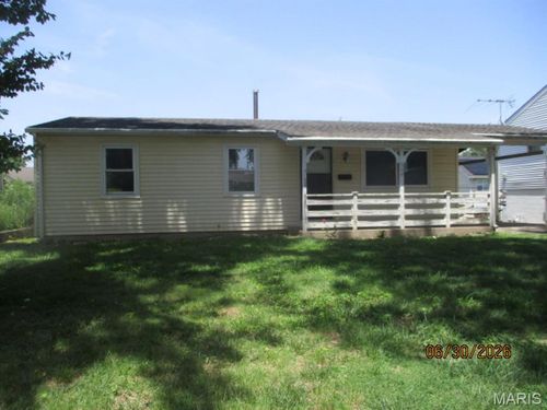 604 W Jefferson Street, O'Fallon, IL, 62269 | Card Image