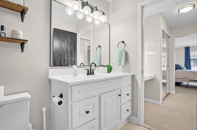 525 Winwood Cir, Condo with 2 bedrooms, 2 bathrooms and null parking in Walled Lake MI | Image 31