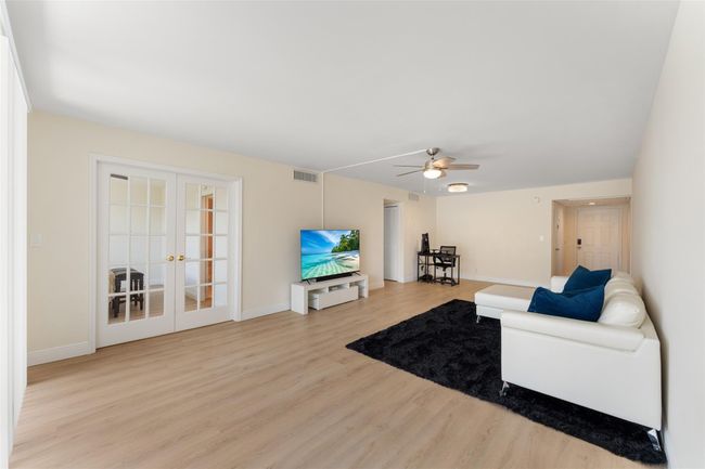 APT-409 - 2650 S Course Dr, Condo with 2 bedrooms, 2 bathrooms and null parking in Pompano Beach FL | Image 5