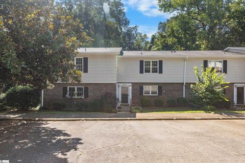 43 Summercreek Dr, Spartanburg, SC, 29307-3504 | Card Image