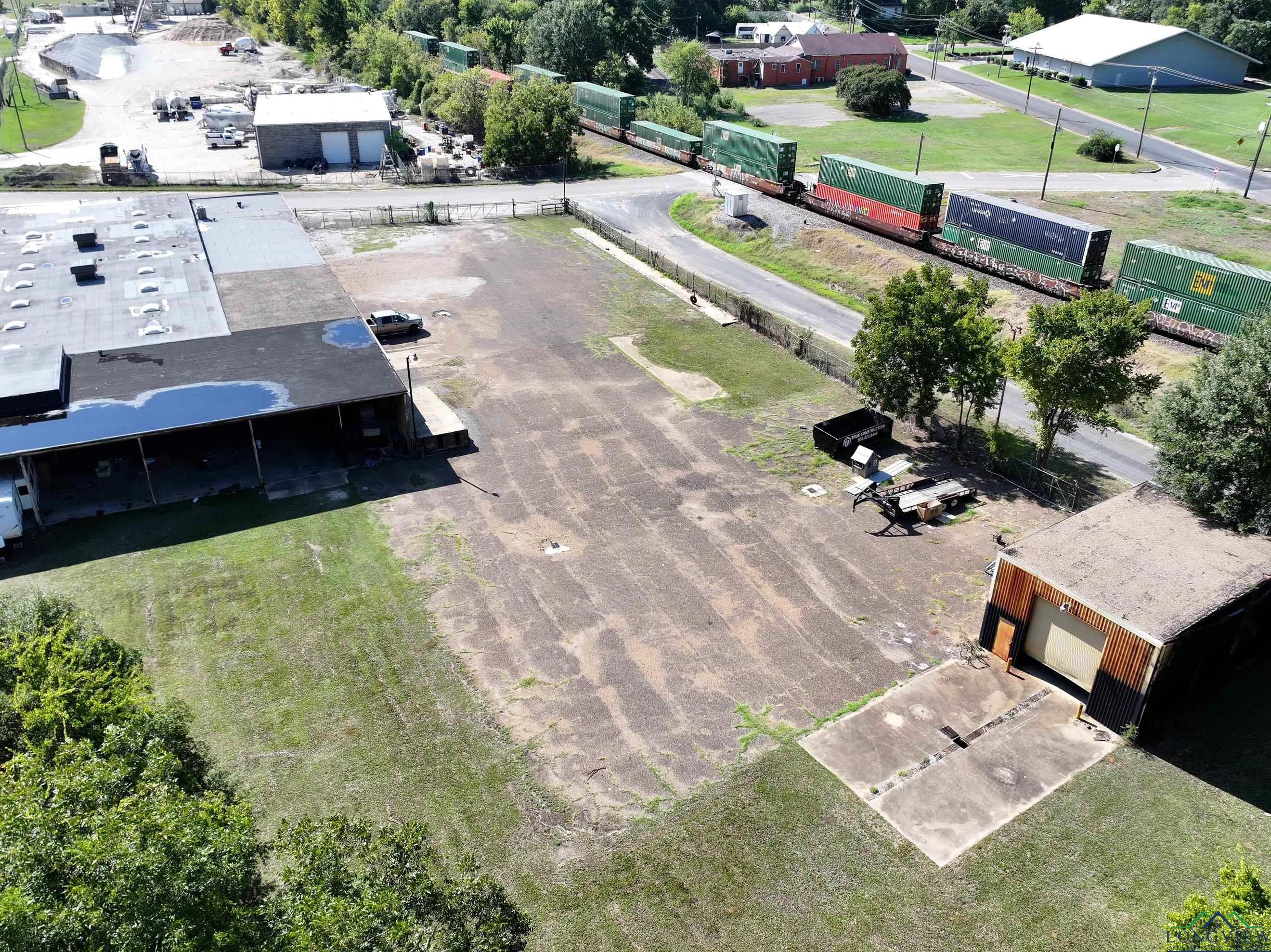600 S Fredonia St, Longview, TX 75601