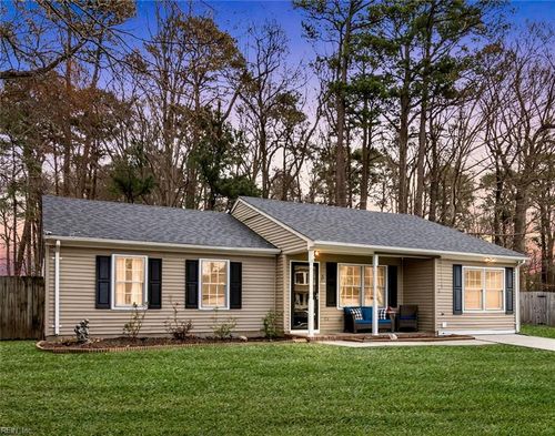 5 Jimmy Cir, Hampton, VA, 23666-5616 | Card Image