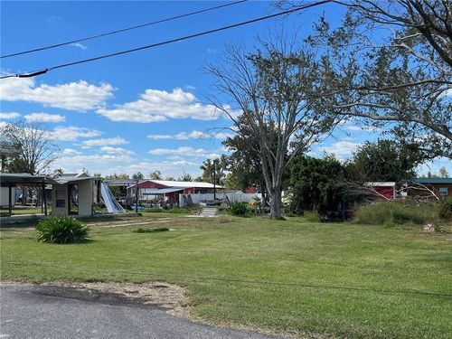 231 Cypress Dr, Des Allemands, LA, 70030-4622 | Card Image