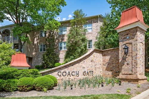 apt-34-5601 Coach Gate Wynde, Louisville, KY, 40207 | Card Image