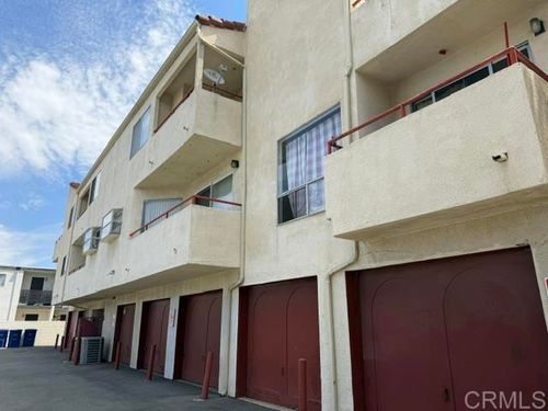 h-390 E Madison Ave, El Cajon, CA, 92020-3765 | Card Image