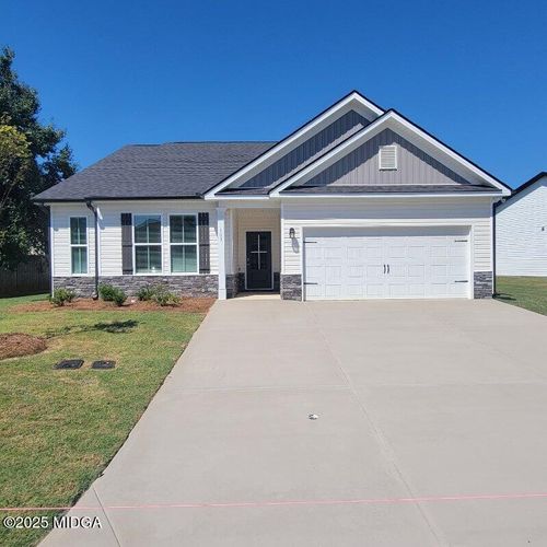 103 Brookewater Ln, Perry, GA, 31069-4969 | Card Image