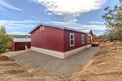 140 Mountain View Road, House other with 4 bedrooms, 2 bathrooms and null parking in Capitan NM | Image 2