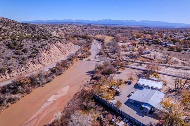 38 Private Drive 1548, House other with 4 bedrooms, 3 bathrooms and 10 parking in Hernandez NM | Image 34