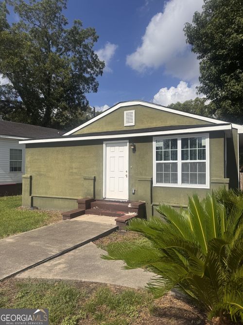 2723 Altama Ave, Brunswick, GA, 31520-4602 | Card Image