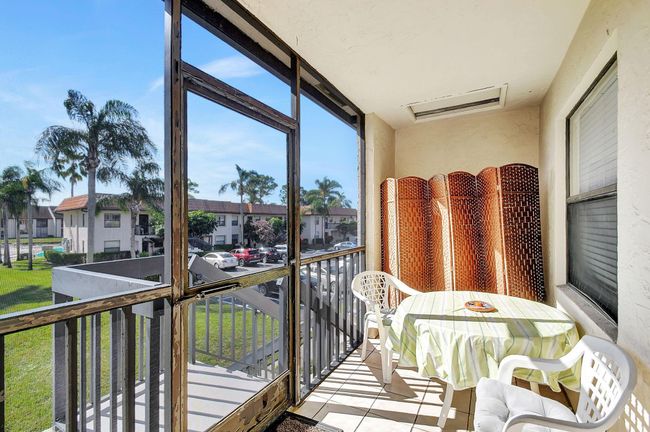 APT-203 - 7166 Golf Colony Ct, Condo with 2 bedrooms, 2 bathrooms and null parking in Lake Worth FL | Image 5