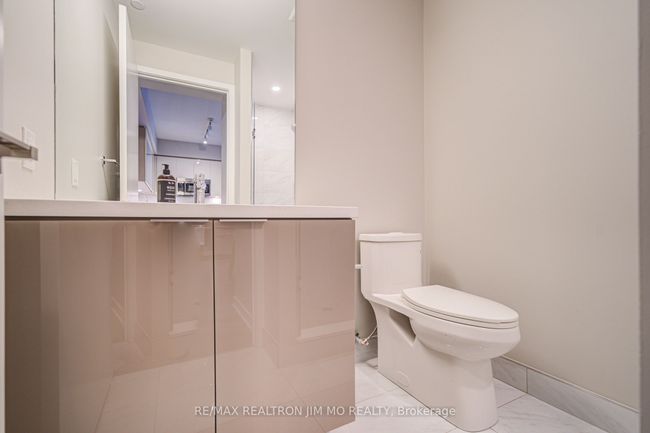 811 - 50 Ordnance St, Condo with 3 bedrooms, 2 bathrooms and 1 parking in Toronto ON | Image 34
