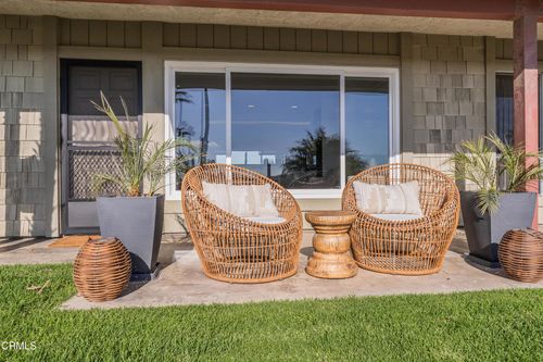 667 Ocean View Dr, PORT HUENEME, CA, 93041-3407 | Card Image