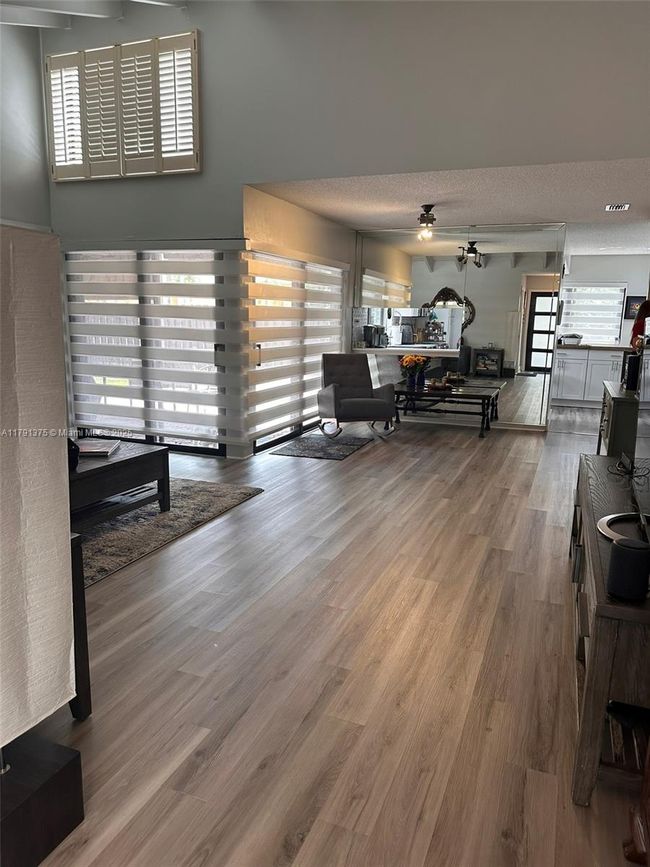 13686 Sw 116 Th Ln, House other with 3 bedrooms, 2 bathrooms and null parking in Miami FL | Image 9