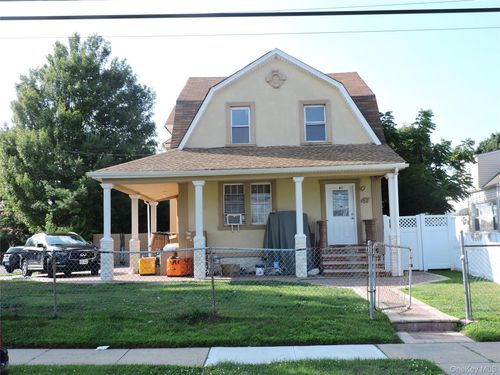 47 Hillside Avenue, Hempstead, NY, 11520 | Card Image