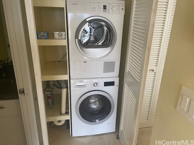 APT-3606 - 1088 Bishop St, Condo with 1 bedrooms, 1 bathrooms and 1 parking in Honolulu HI | Image 12