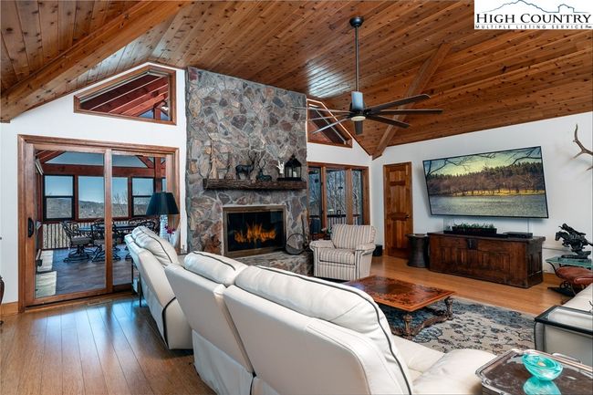 45 Dunvegan Rd, House other with 4 bedrooms, 7 bathrooms and null parking in Banner Elk NC | Image 9