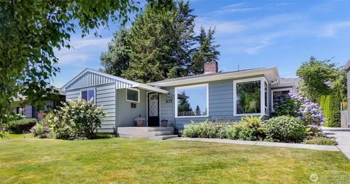 532 Colby Avenue, Everett, WA, 98201 | Card Image