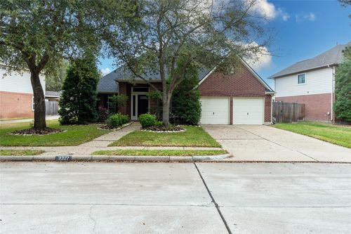 3327 Bend Willow Ln, Katy, TX, 77450-1001 | Card Image