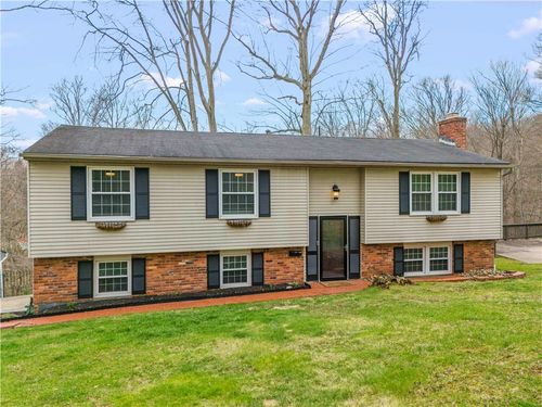 359 Hunting Creek Rd, Canonsburg, PA, 15317-2393 | Card Image
