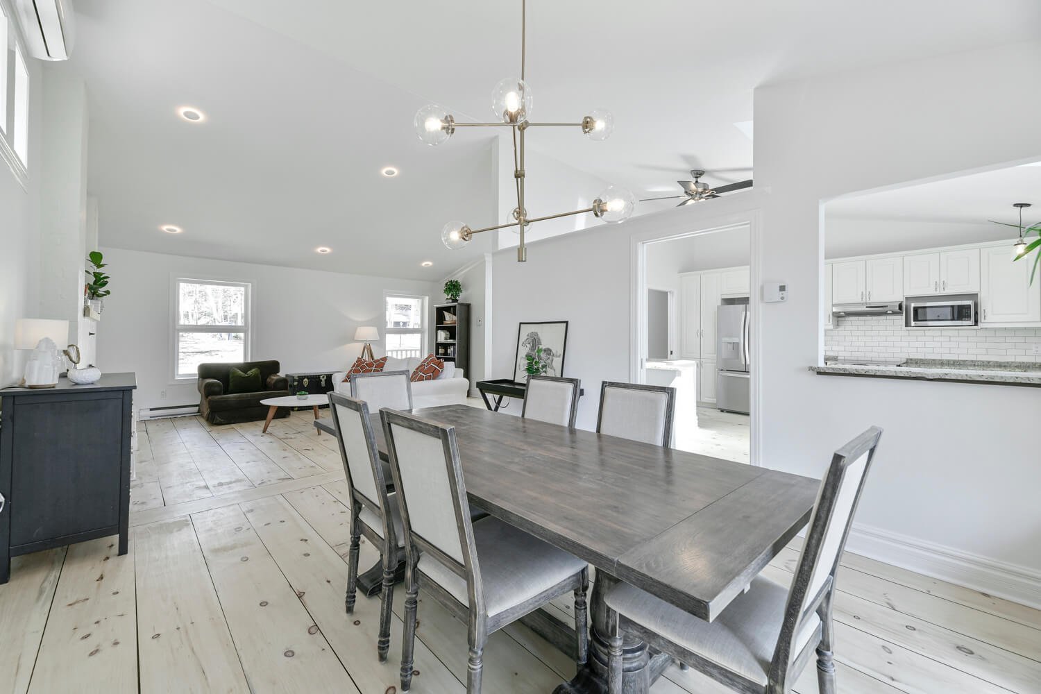 Residential in Saint-Lazare 3