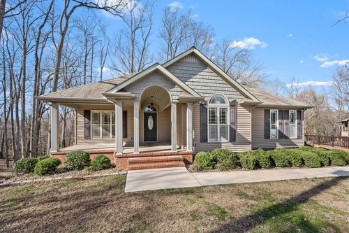 610 Westwood Dr, Mc Minnville, TN, 37110-3034 | Card Image