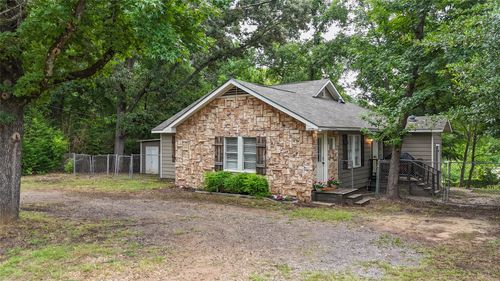 508 N Tyler St, Big Sandy, TX, 75755-2207 | Card Image