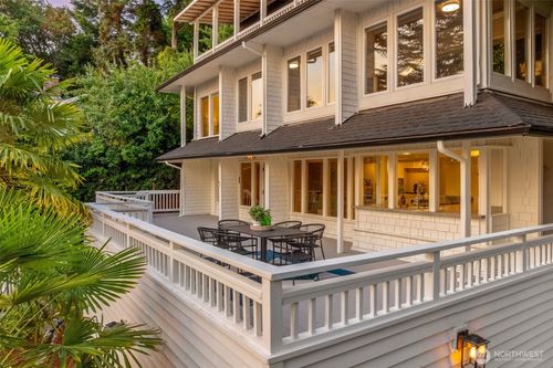 9674 50th Avenue Sw, Seattle, WA, 98136 | Card Image