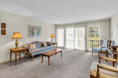 apt-a22-21 Vaughns Gap Rd, Nashville, TN, 37205-0008 | Card Image