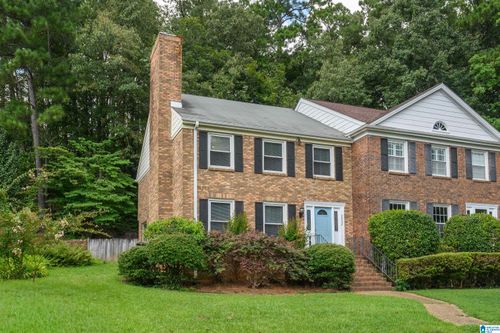 2232 Montreat Dr, Vestavia Hills, AL, 35216-4035 | Card Image