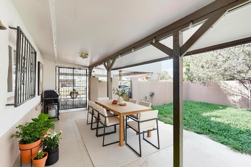 2374 Camino Meliton, Santa Fe, NM, 87507-3233 | Card Image