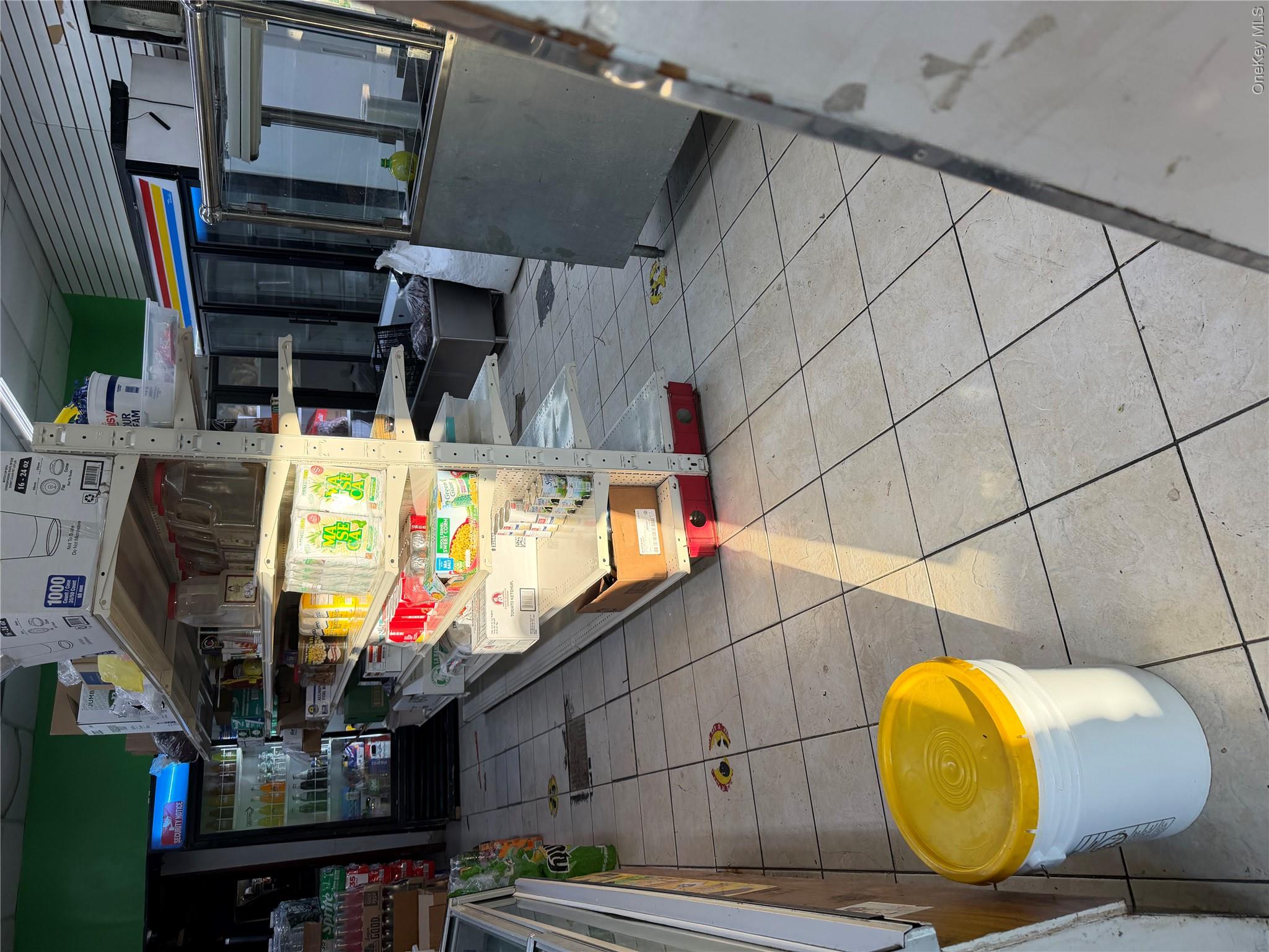 Commercial Sale in New York 3