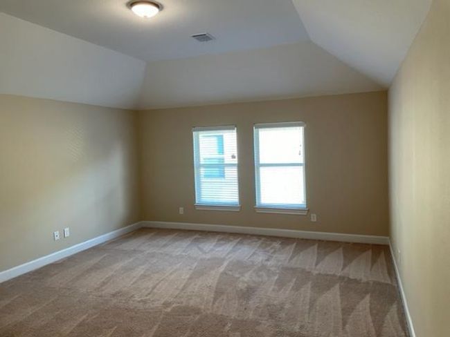 18231 Willow Edge Dr, House other with 4 bedrooms, 3 bathrooms and 2 parking in Tomball TX | Image 9