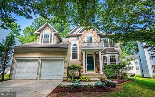 8002 Sanctuary Ct, LAUREL, MD, 20724-3900 | Card Image