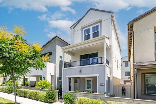 241 Goldfinch St, Rancho Mission Viejo, CA, 92694-1678 | Card Image