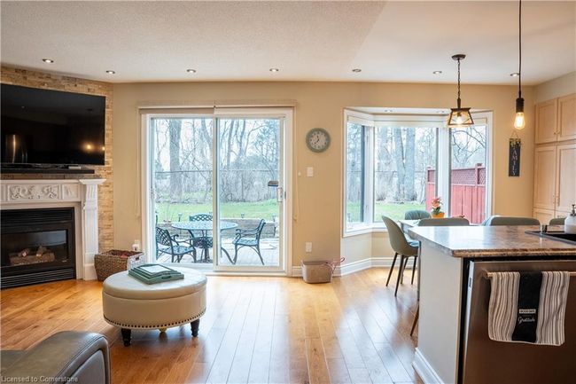 12 - 320 Hamilton Dr, Townhouse with 3 bedrooms, 3 bathrooms and 3 parking in Ancaster ON | Image 19