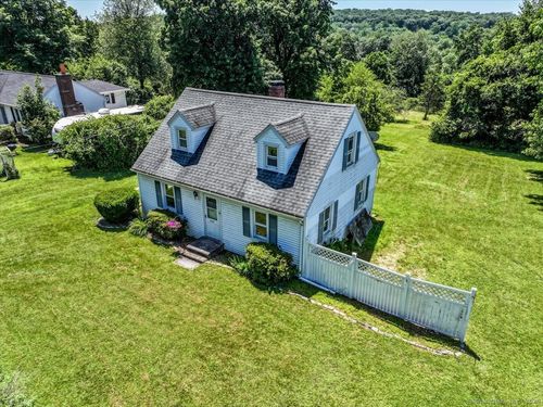 168 Candlewood Lake Rd, Brookfield, CT, 06804-2118 | Card Image