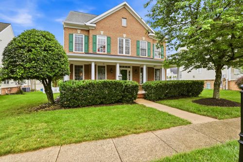 22938 Goldenrod Dr, BRAMBLETON, VA, 20148-6967 | Card Image