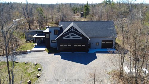 33 Laplante'S Rd, Buckhorn, ON, K0L1J0 | Card Image