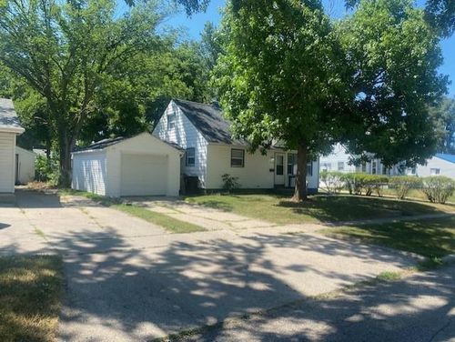 1630 Cleveland St, Beloit, WI, 53511-3327 | Card Image